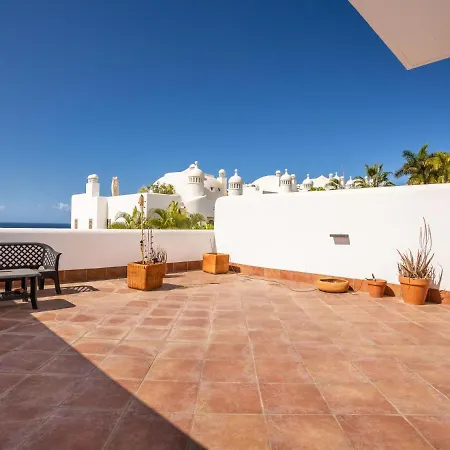Paradise - Seaviews - Bbq - Large Terrace - Pool & Pool Bar Apartment *