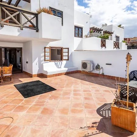 Apartment Paradise - Seaviews - Bbq - Large Terrace - Pool & Pool Bar
