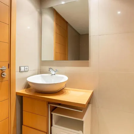 Paradise Apartment *