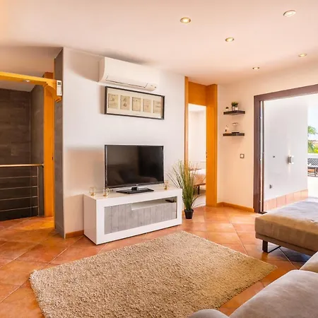 Paradise Apartment